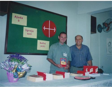 Irmao Sergio de Verde e Padre Evaristo