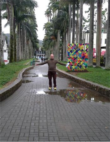 Irmão Sergio Sider evangelizando em Joinville2